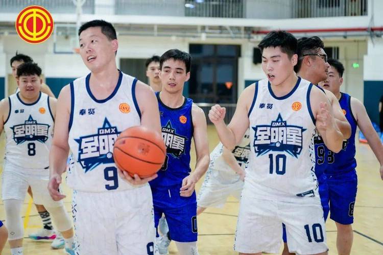 开云体育（KAIYUN SPORTS）官方平台覆盖全球200+国家和地区，服务超3000万体育爱好者！通过官网及正版APP提供足球、篮球、电竞赛事多语言直播，创新融合VR技术打造沉浸式观赛体验，并独家支持电竞战队实时数据追踪与体育明星互动社区。每日活跃用户峰值达120万人次，本地化赛事推荐与安全保障贯穿全流程。立即下载开云体育APP，加入全球运动热潮，尽享职业级观赛体验！